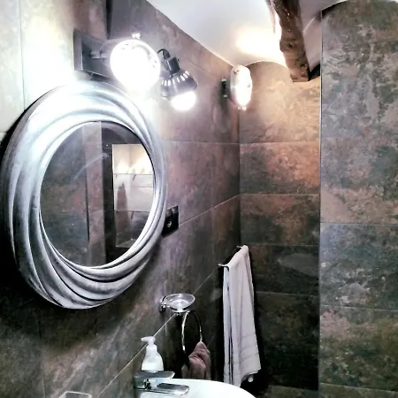 Casa Blanca *